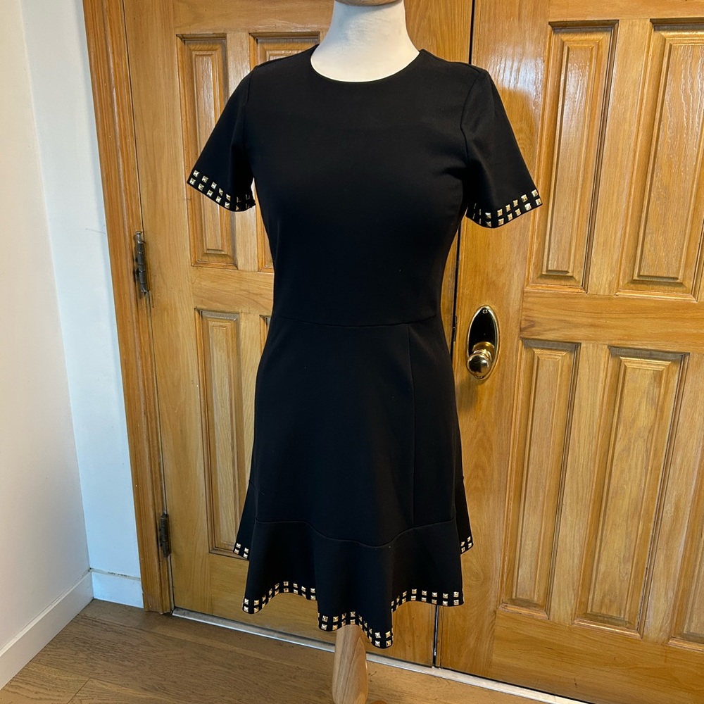 Michael Kors Black Sheath Mini Dress Short Sleeve Crew Neck